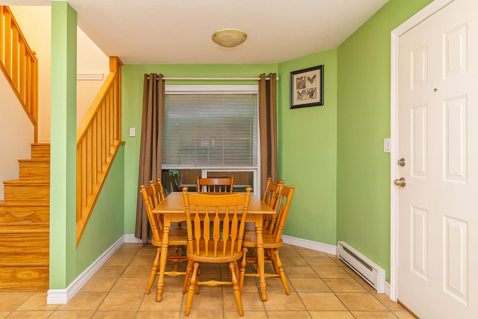 Listing Image 16
