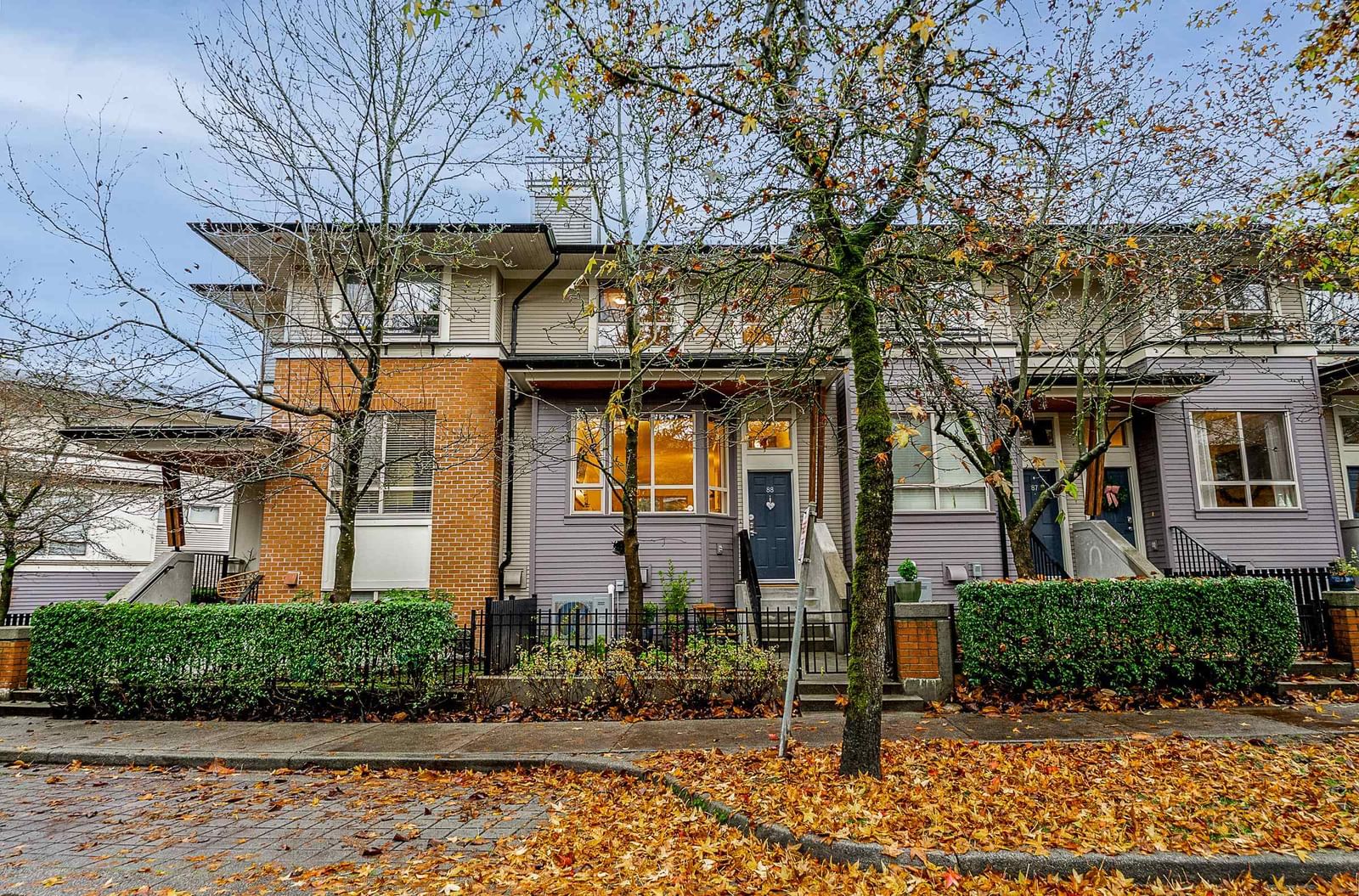 Listing Image 23