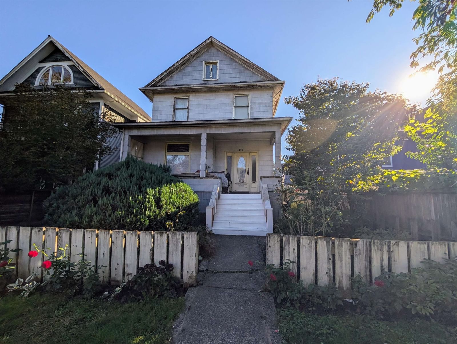 Listing Image 6