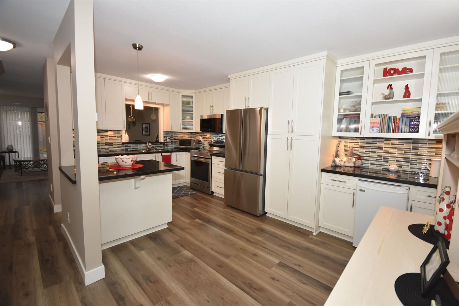 Listing Image 15