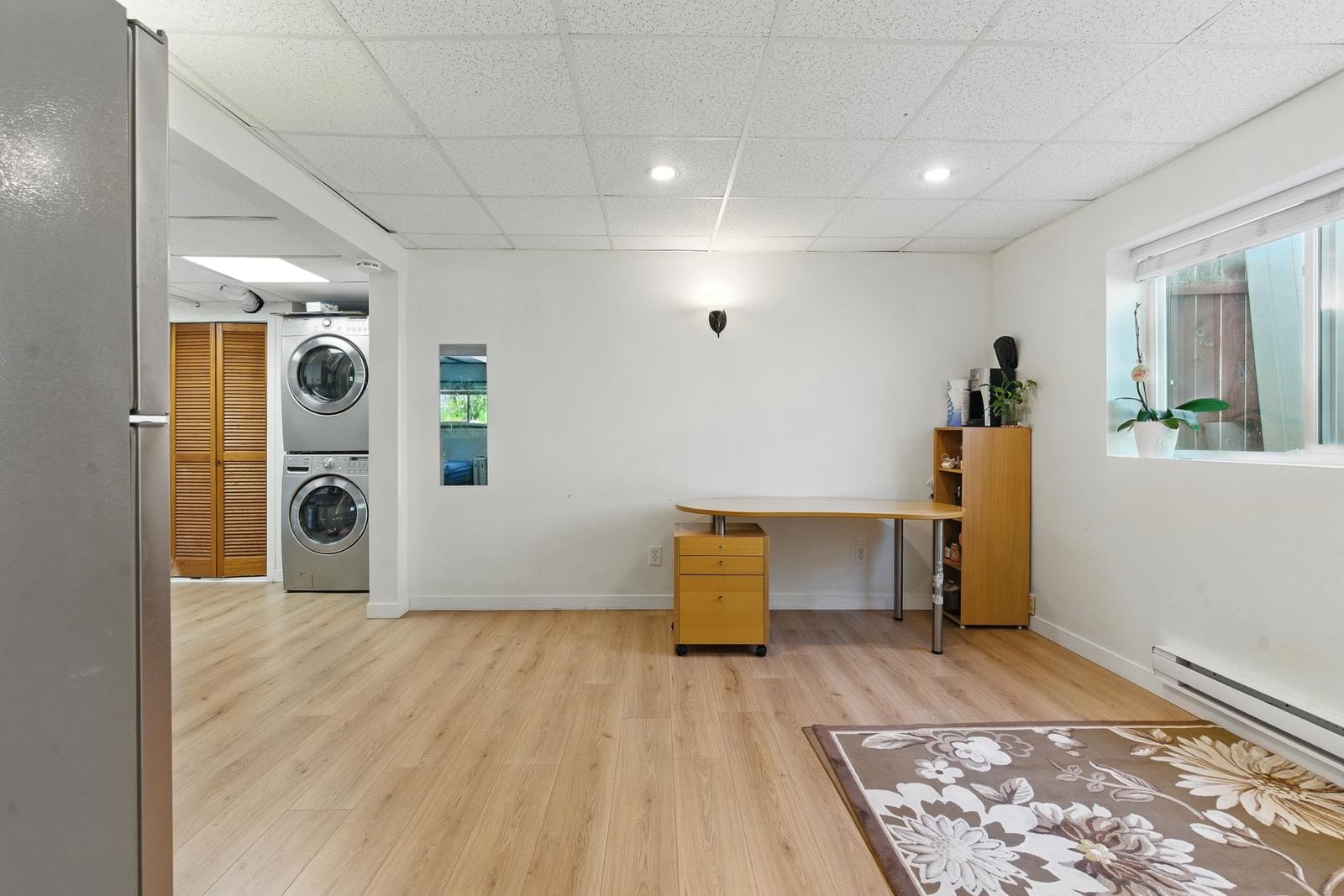 Listing Image 25