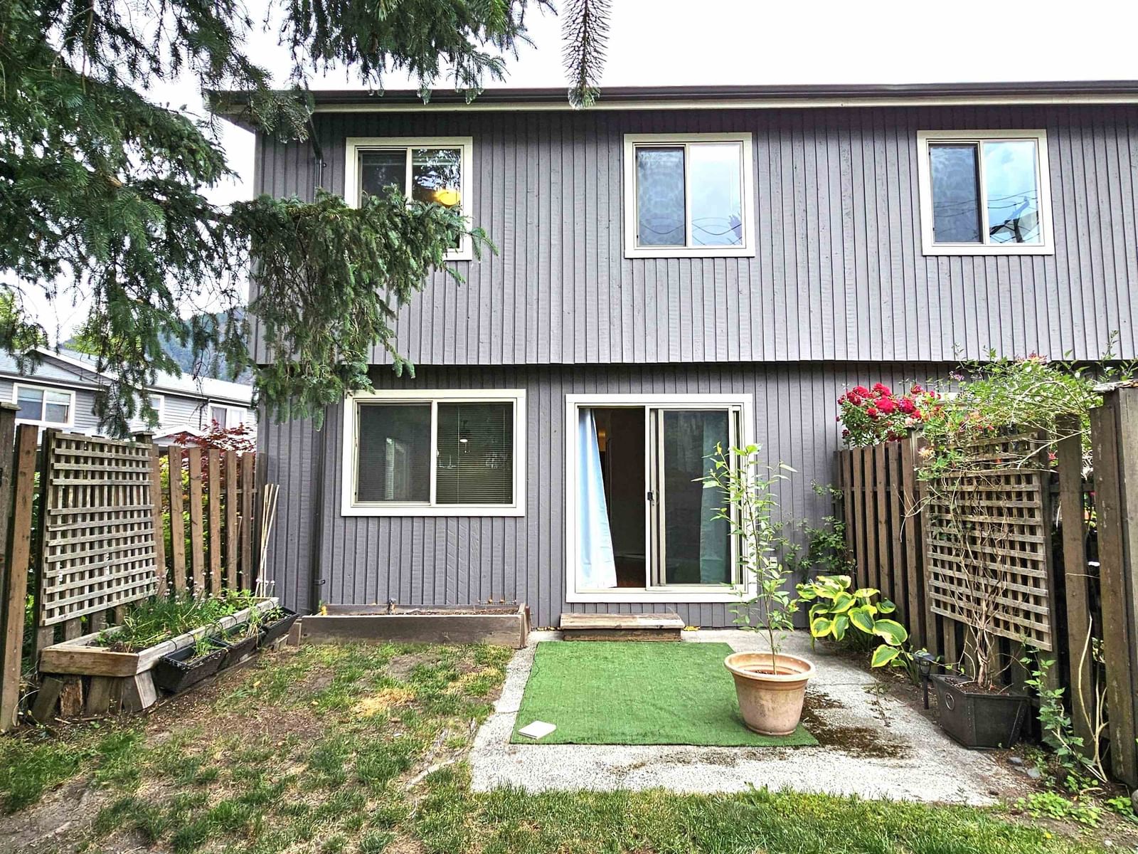 Listing Image 15