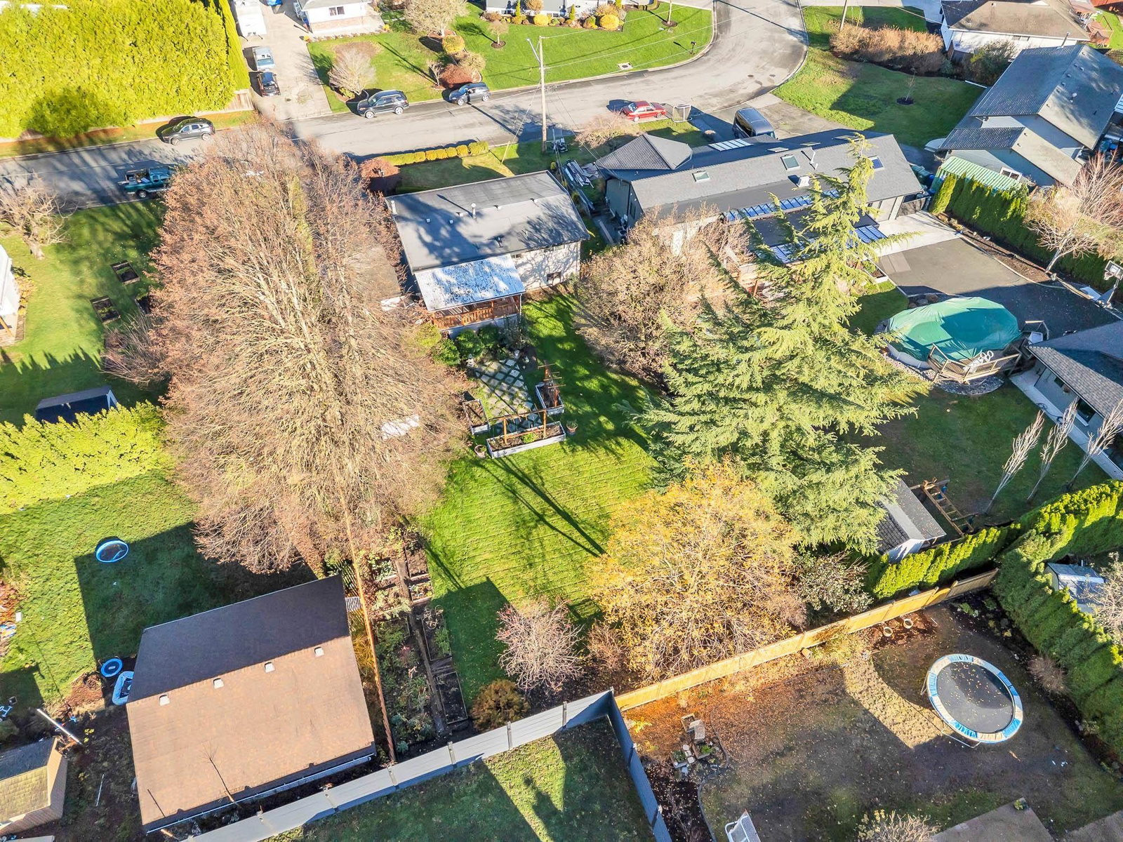 Listing Image 9