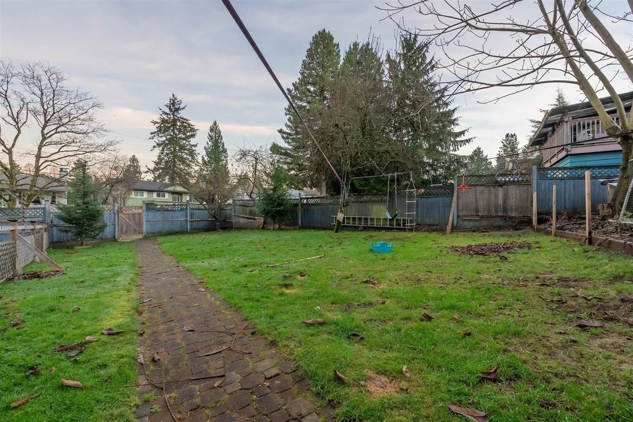 Listing Image 9