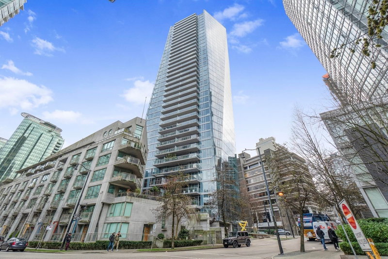 1201 - 1499 Pender Street W