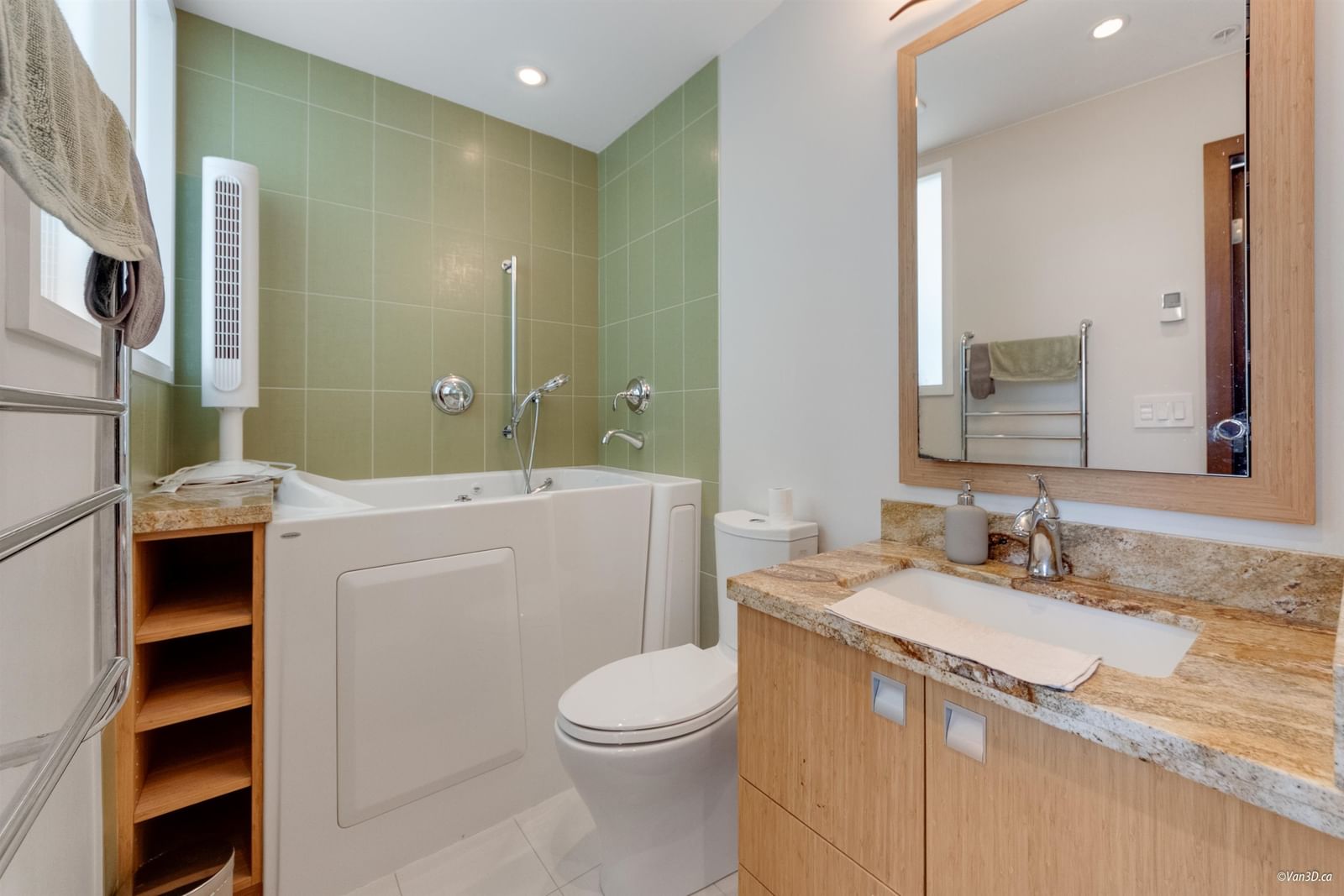 Listing Image 19