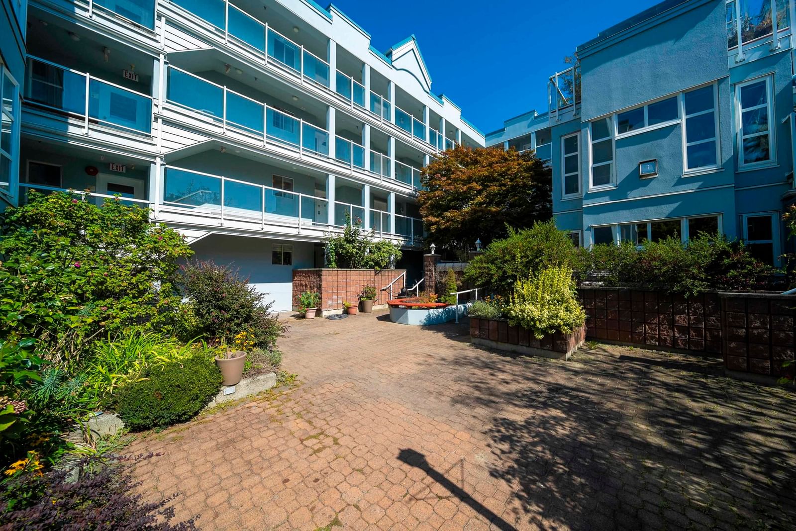 Listing Image 16
