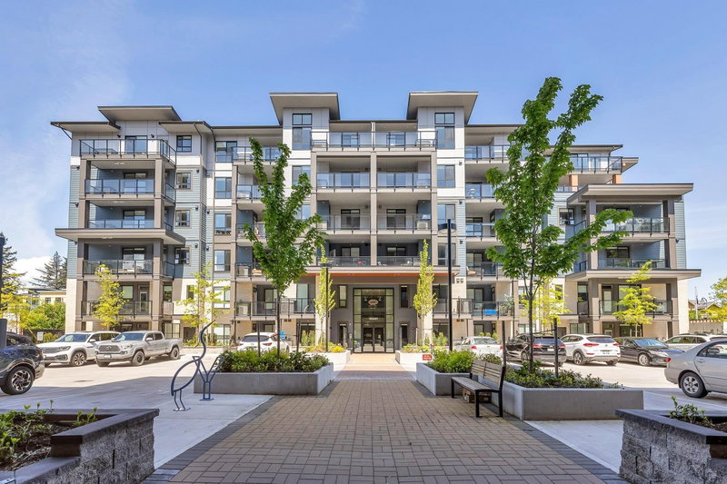 403 - 45497 Campus Drive, Chilliwack, V2R 6L8 | Image 2
