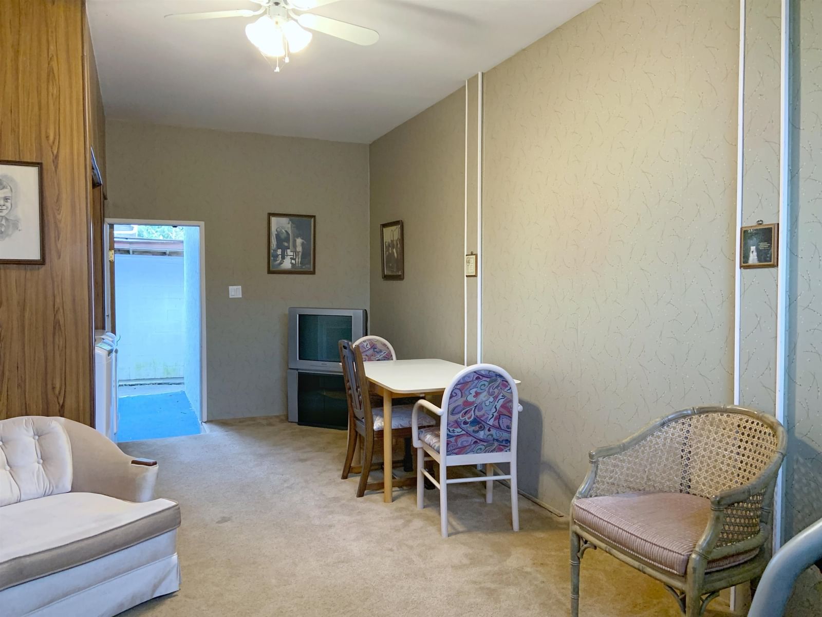 Listing Image 25