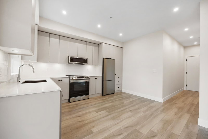 510 - 45505 Campus Drive, Chilliwack, V2R 6L2 | Image 3