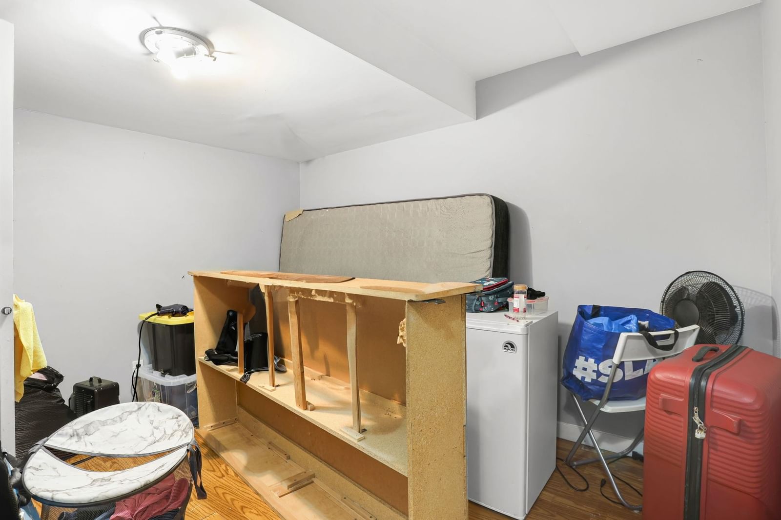 Listing Image 18