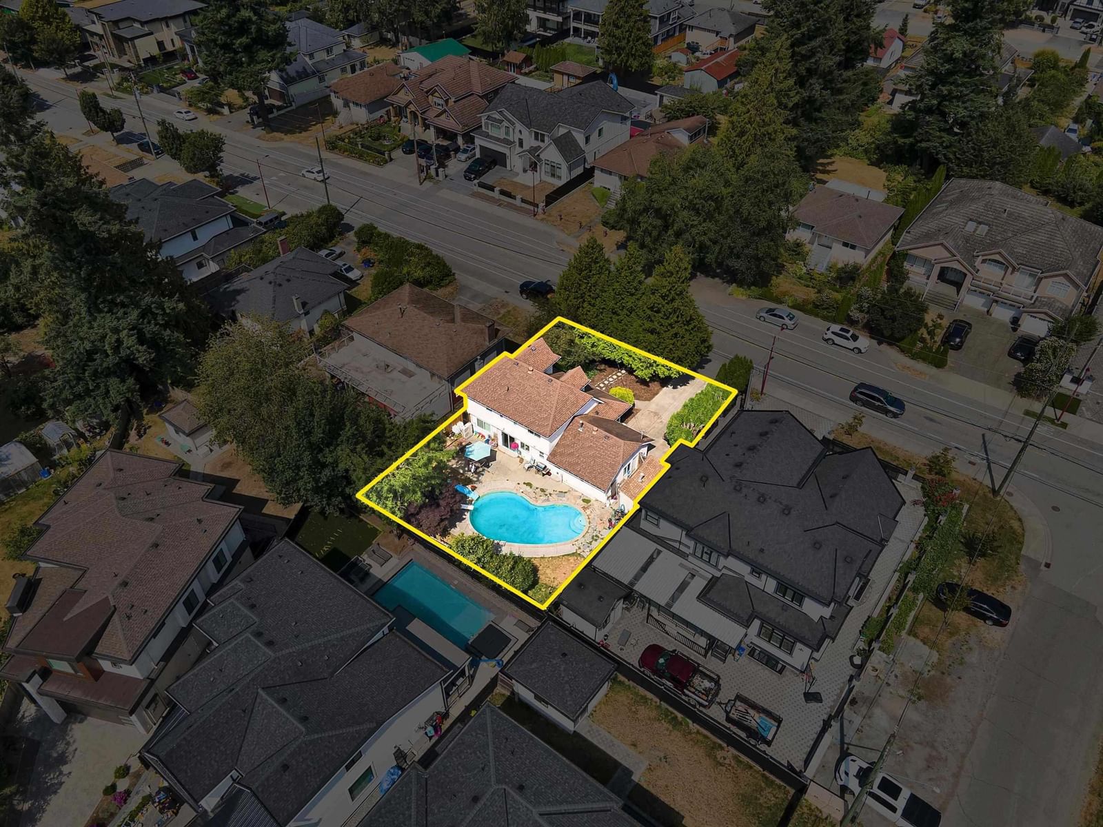 Listing Image 9
