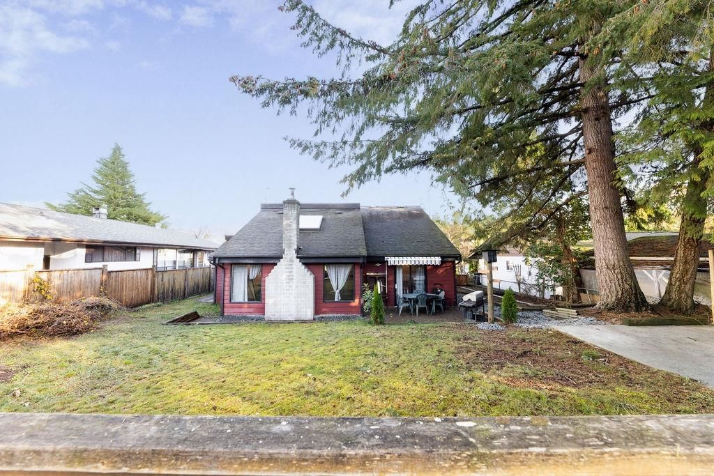 Listing Image 5