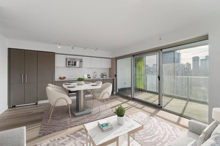 2007 - 999 Seymour Street