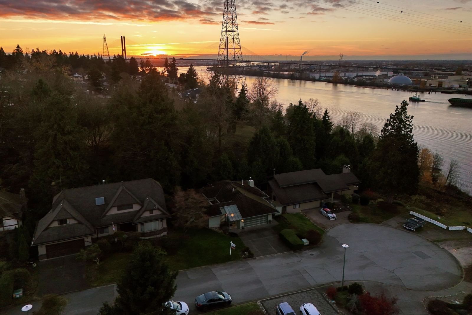 Listing Image 36