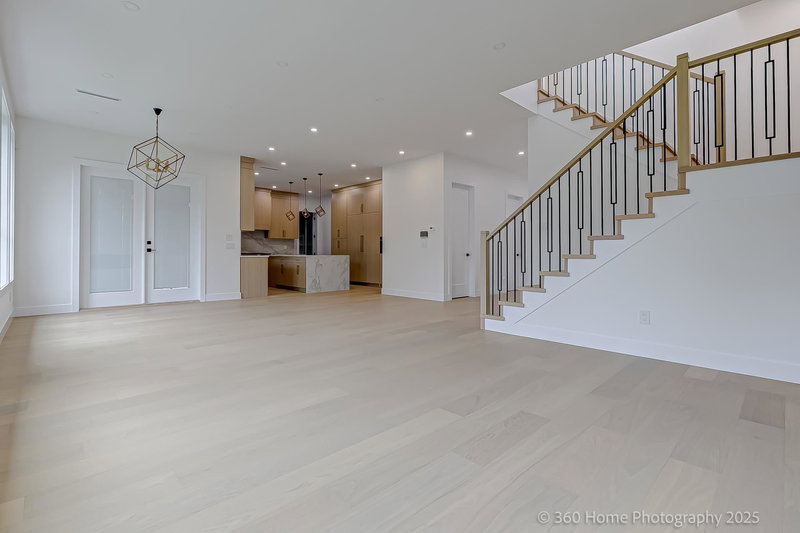 3252 Allan Road, North Vancouver, V7J 3C5 | Image 3