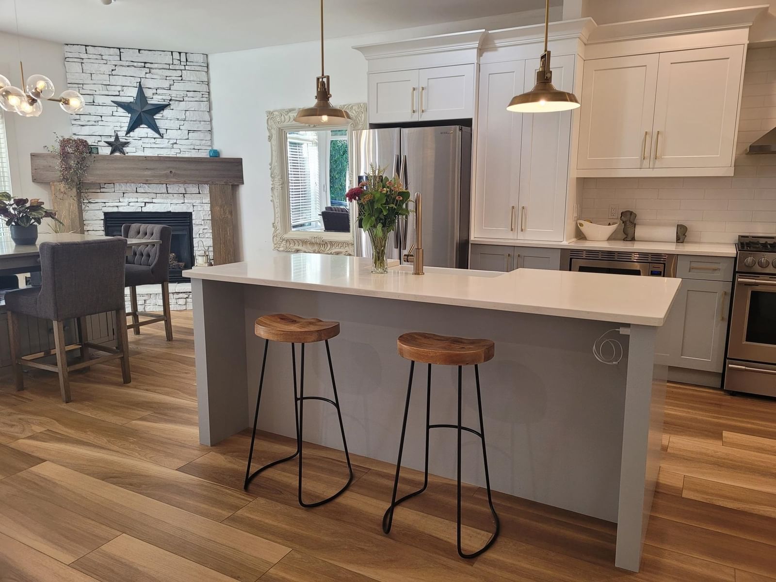 Listing Image 10