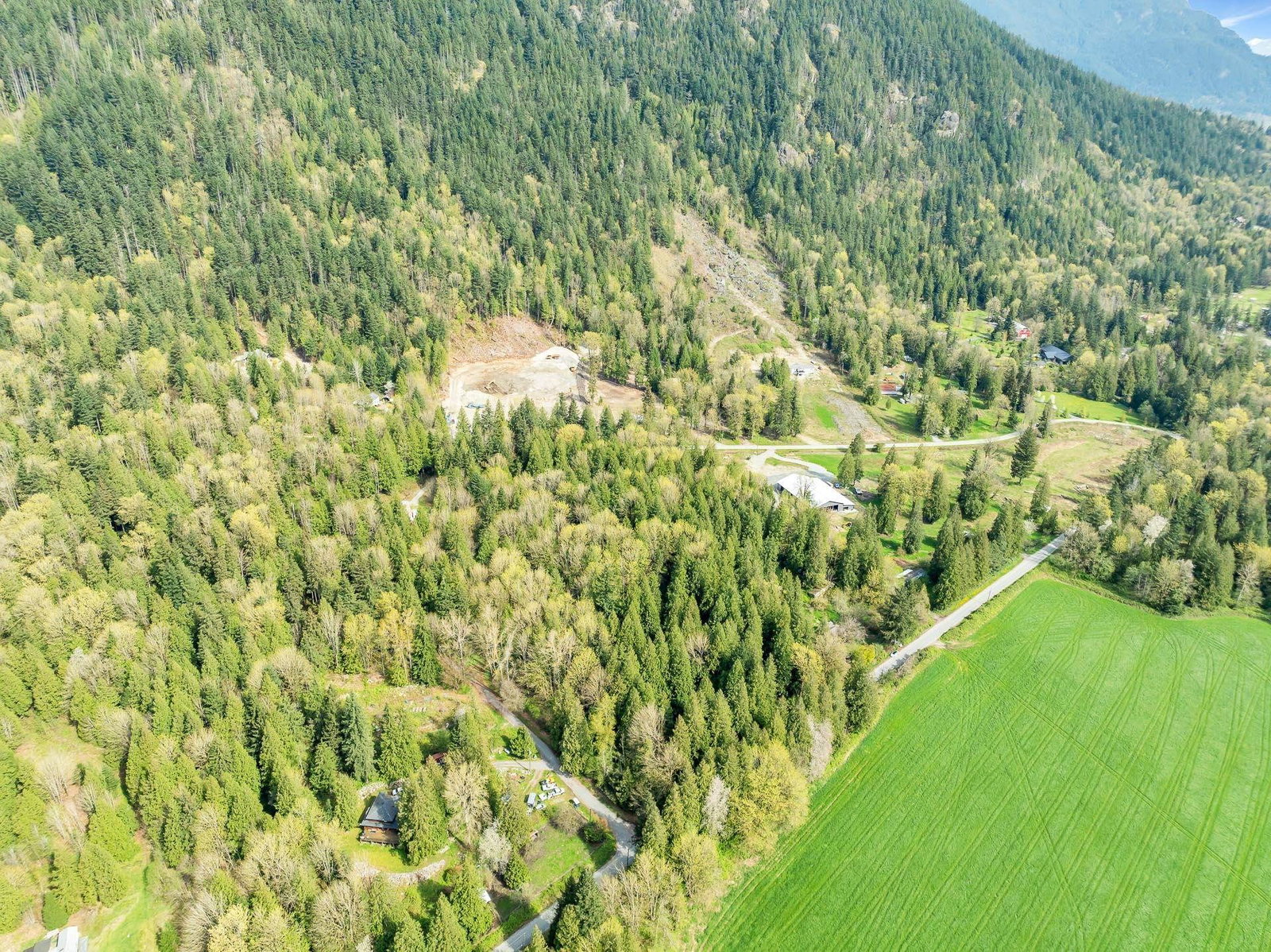 Listing Image 17