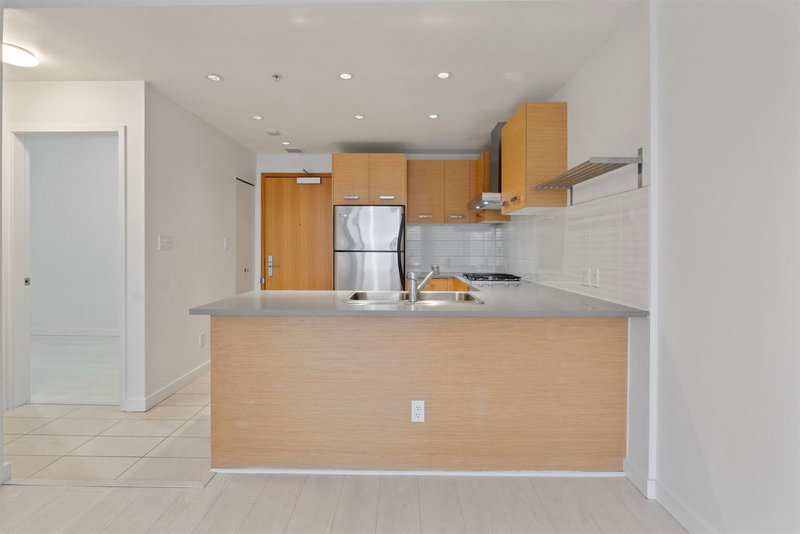 713 - 8080 Cambie Road, Richmond, V6X 0C1 | Image 3