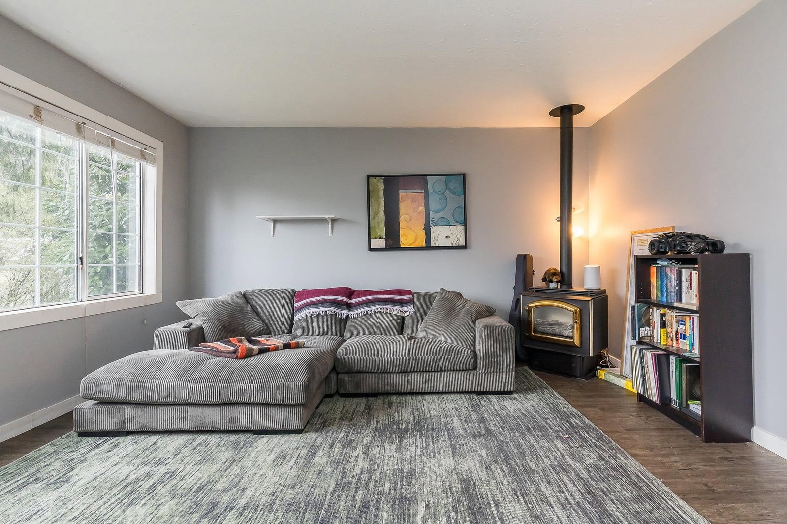 Listing Image 10