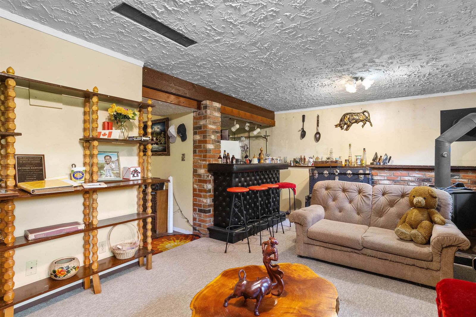 Listing Image 17