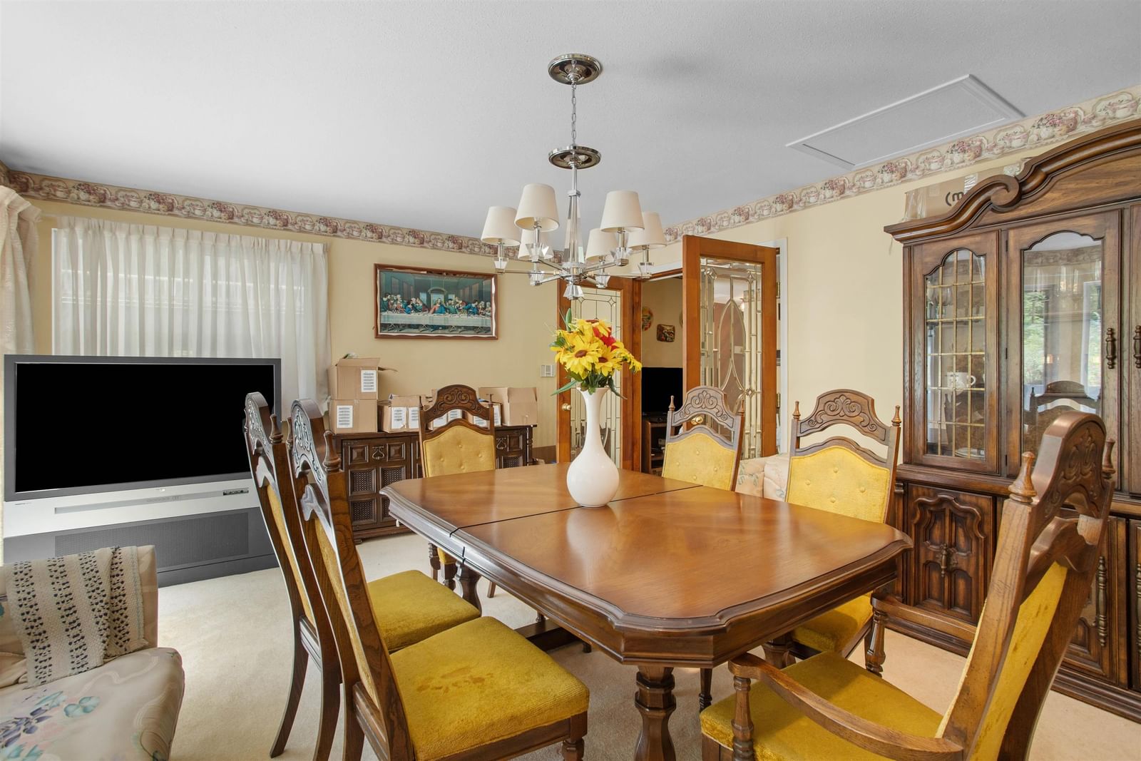 Listing Image 8
