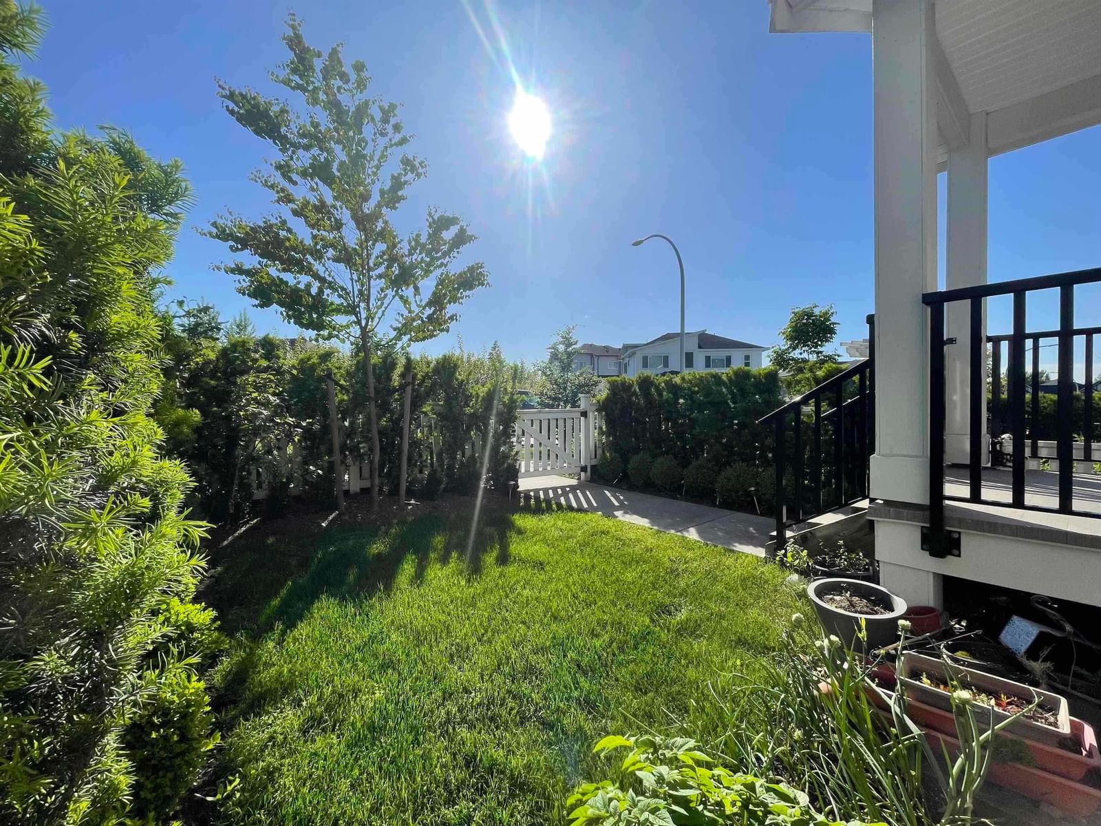 Listing Image 19