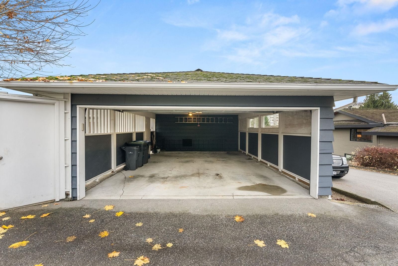 Listing Image 38