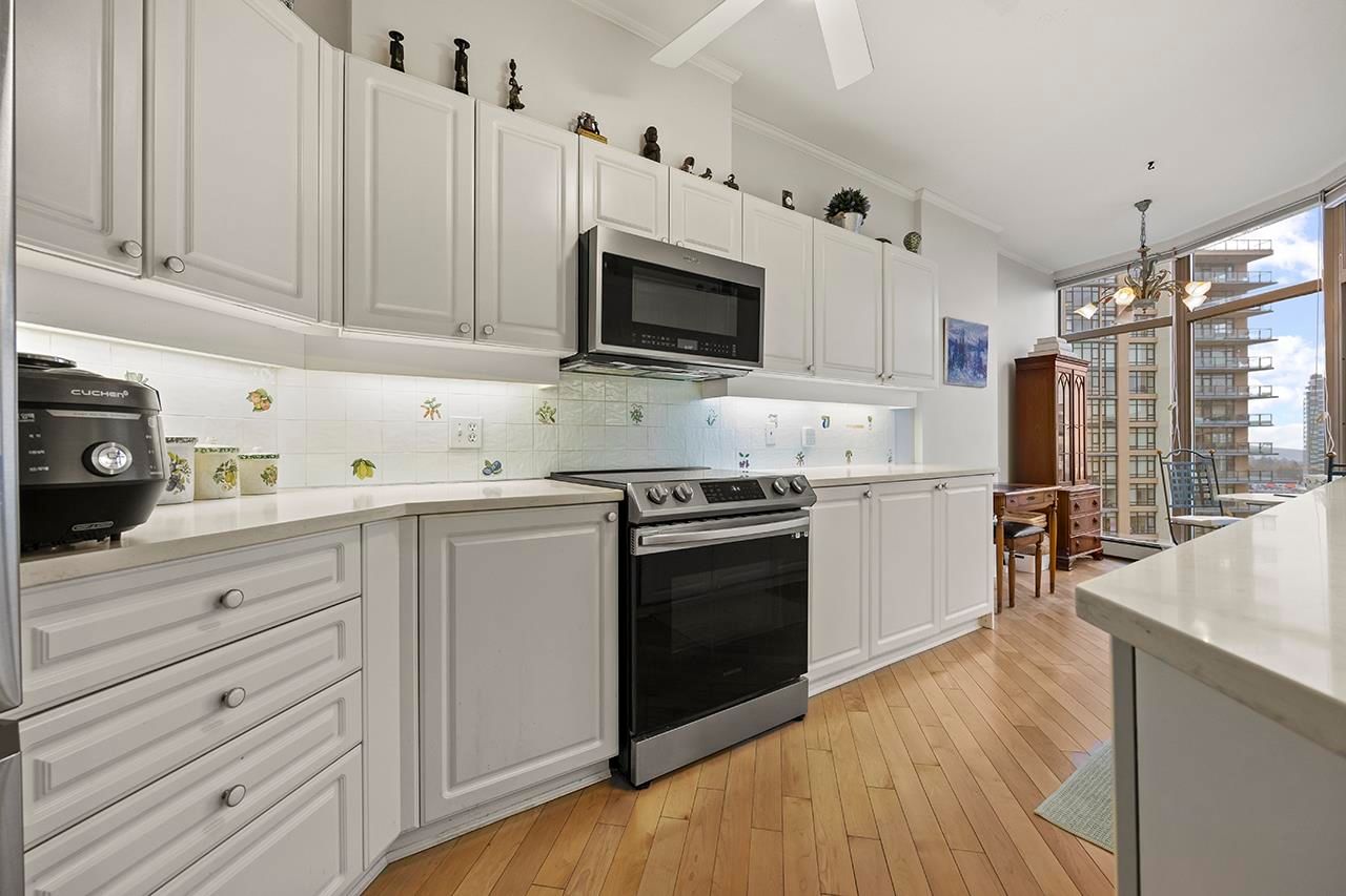 Listing Image 18