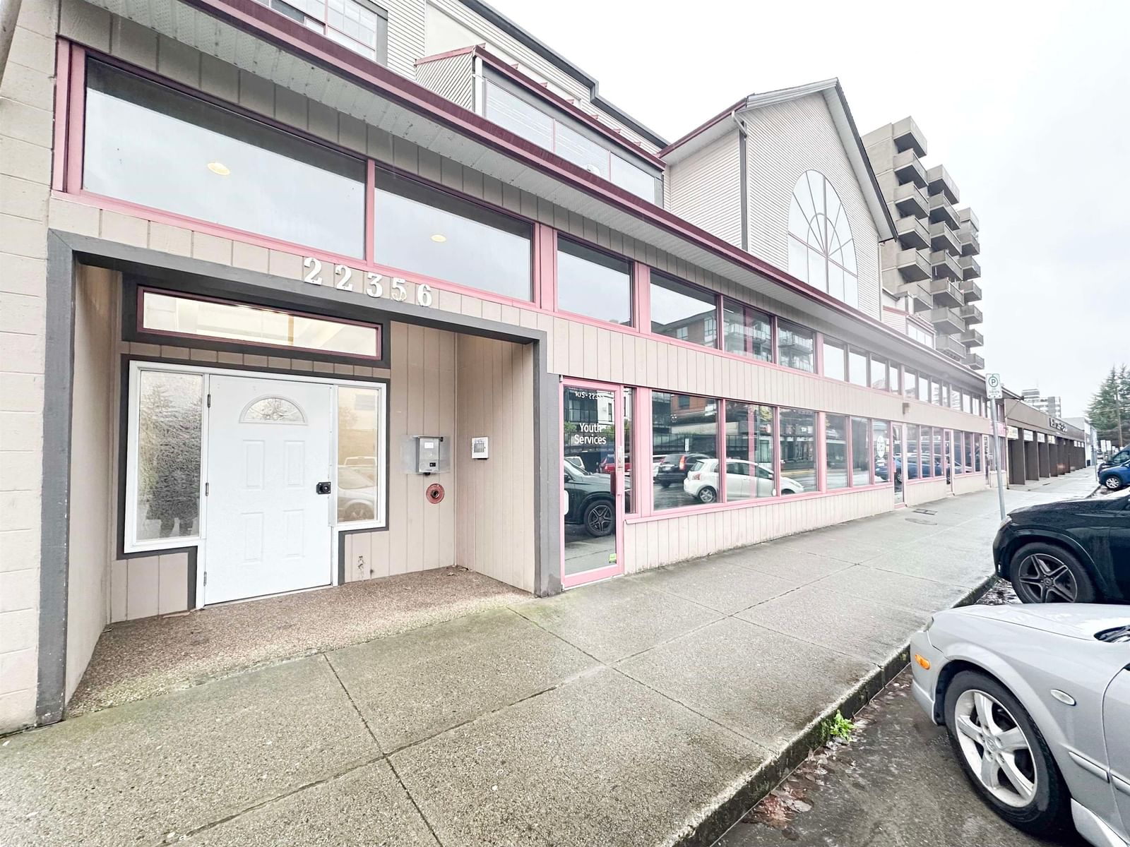 Listing Image 19