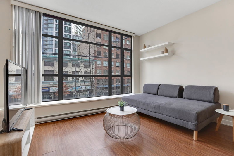 209 - 1249 Granville Street, Vancouver, V6Z 1M5 | Image 3