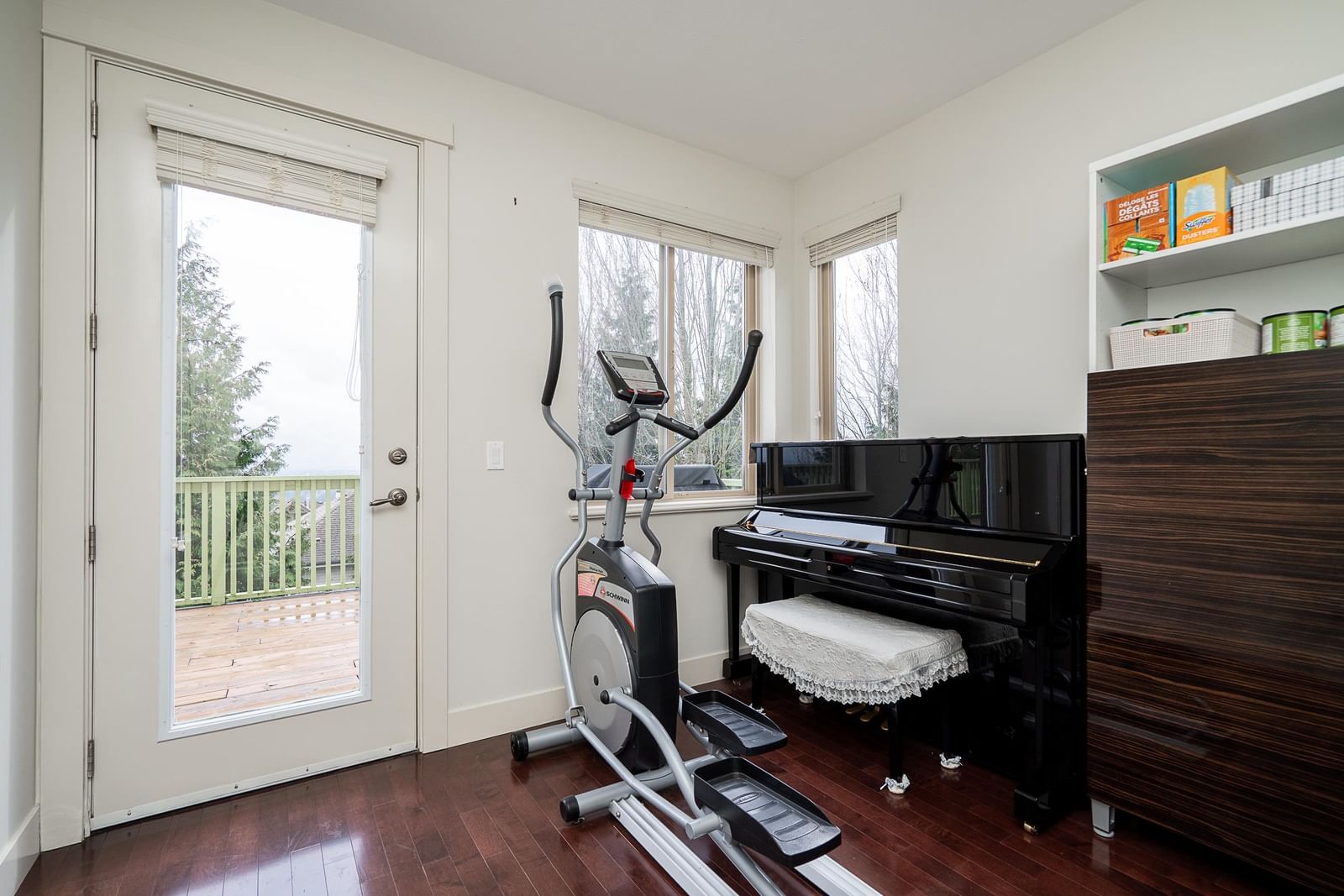 Listing Image 15