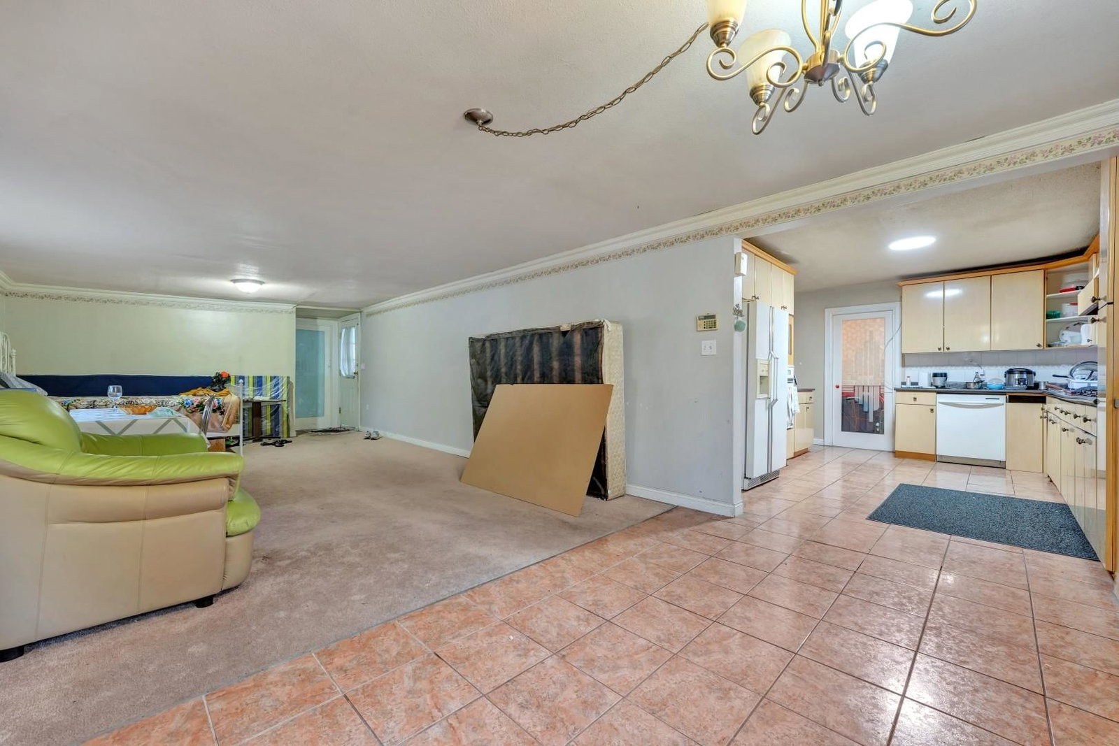 Listing Image 16