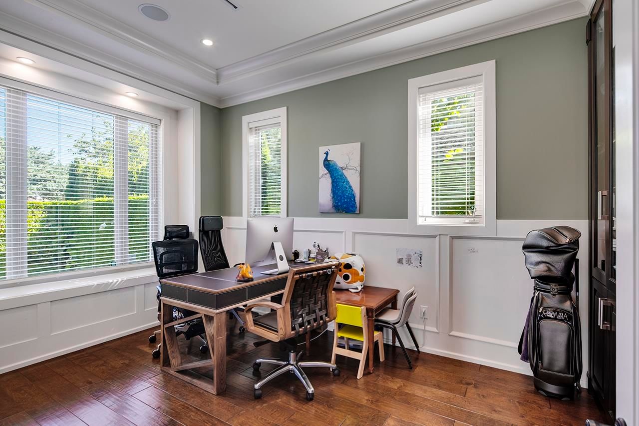Listing Image 12