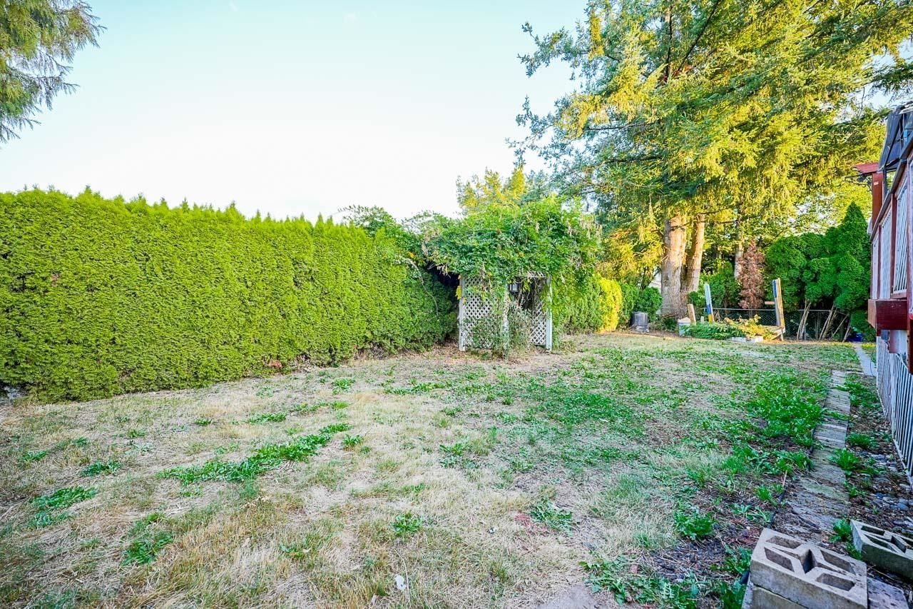 Listing Image 28