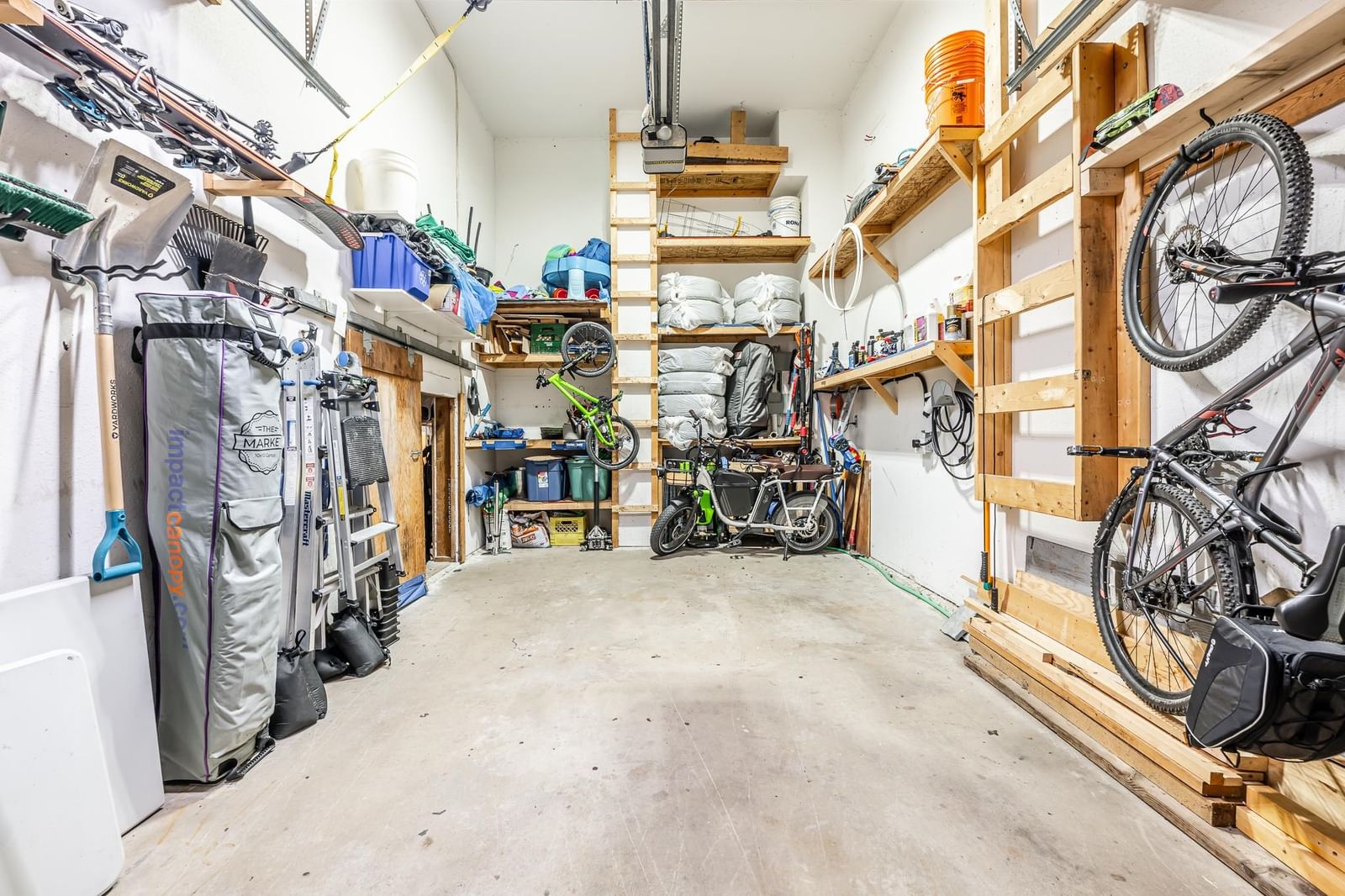 Listing Image 27