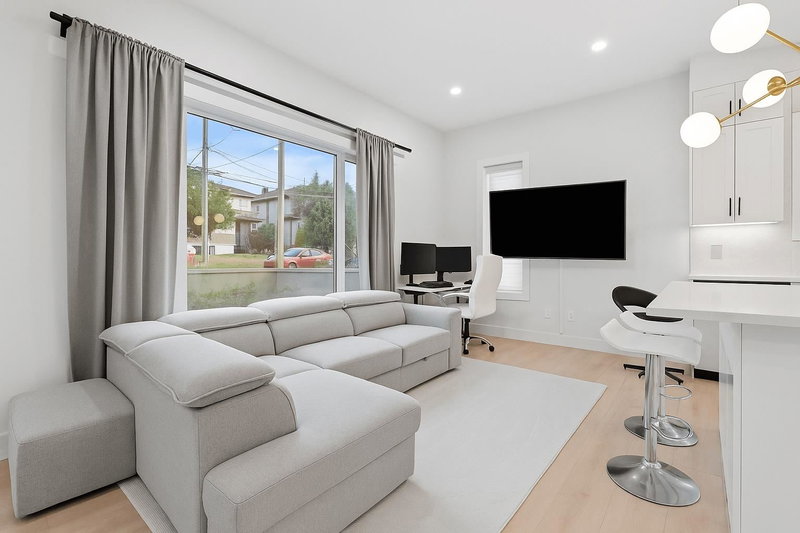 5499 Manor Street, Burnaby, V5G 1B6 | Image 3