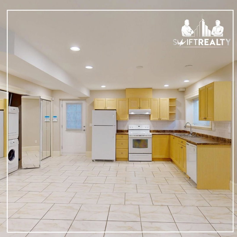 BSMT - 843 Canyon Boulevard, North Vancouver, V7R 2J7 | Image 3