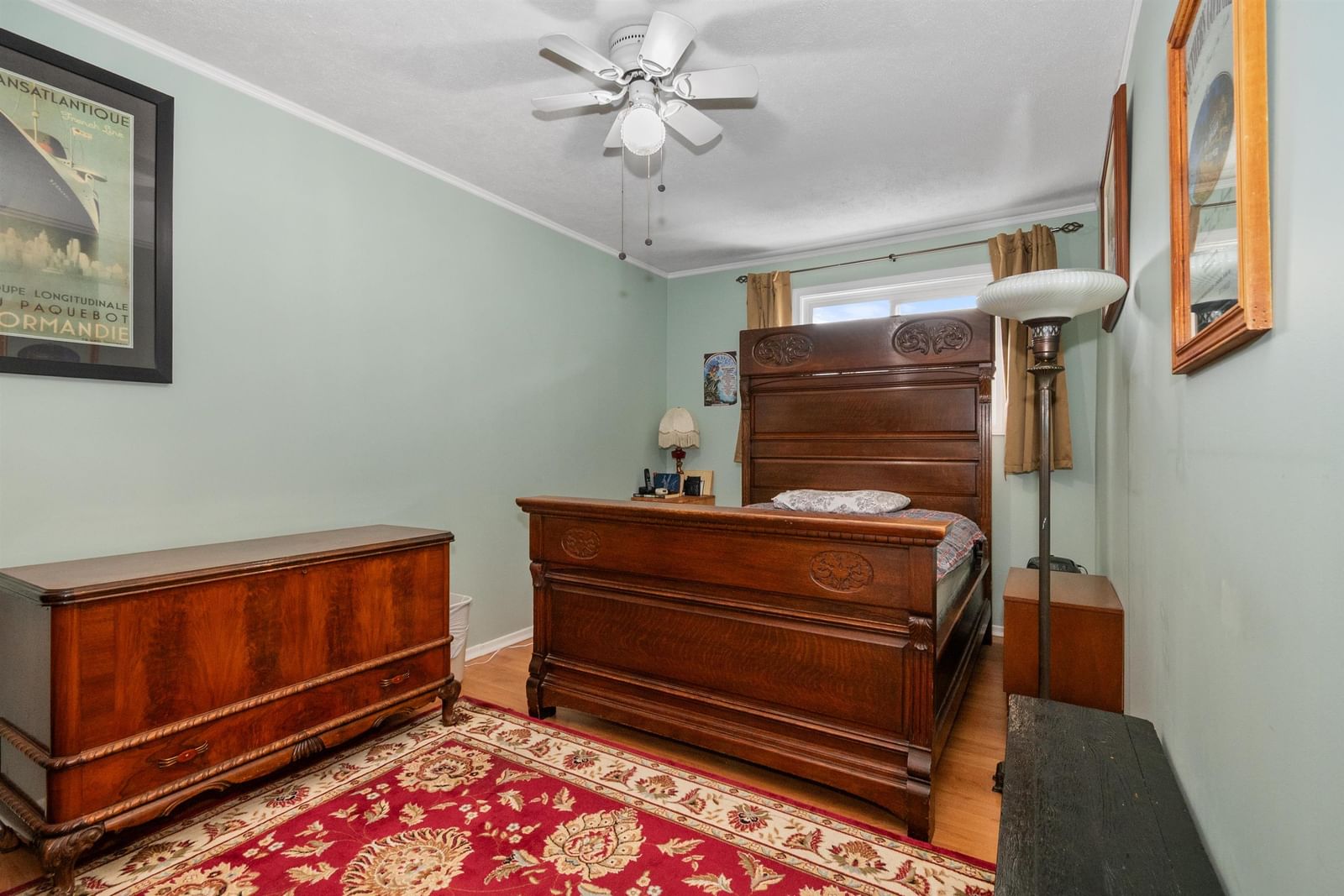 Listing Image 17