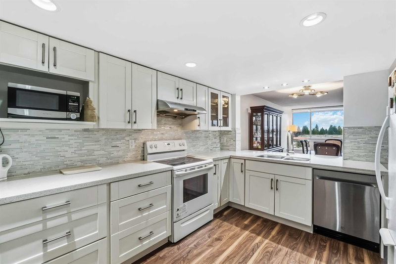 701 - 14881 103a Avenue, Surrey, V3R 0M5 | Image 3