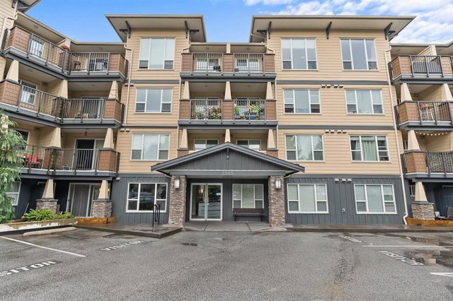 415 - 2565 Campbell Avenue