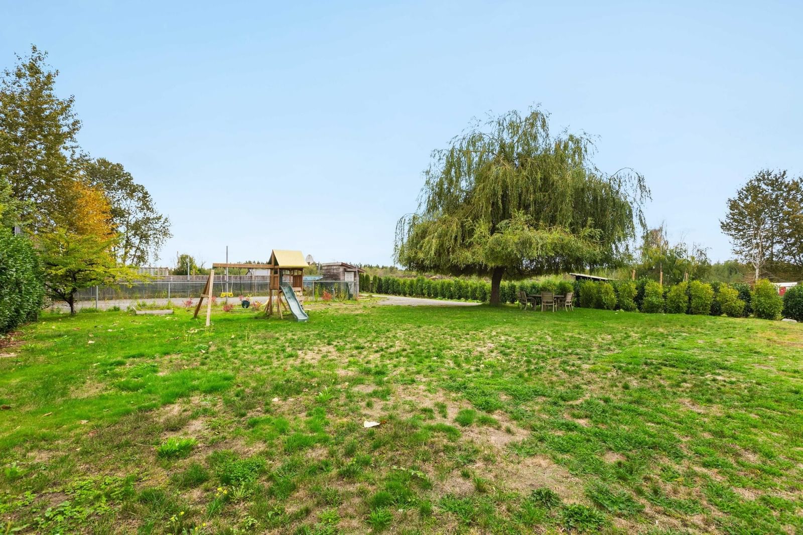 Listing Image 17