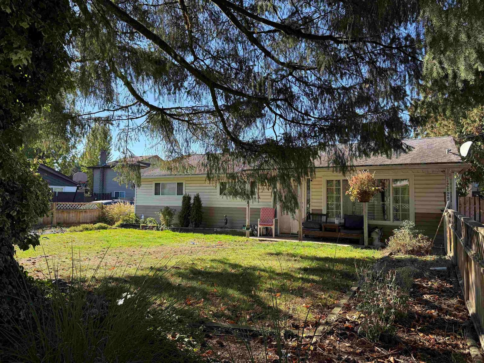 Listing Image 1