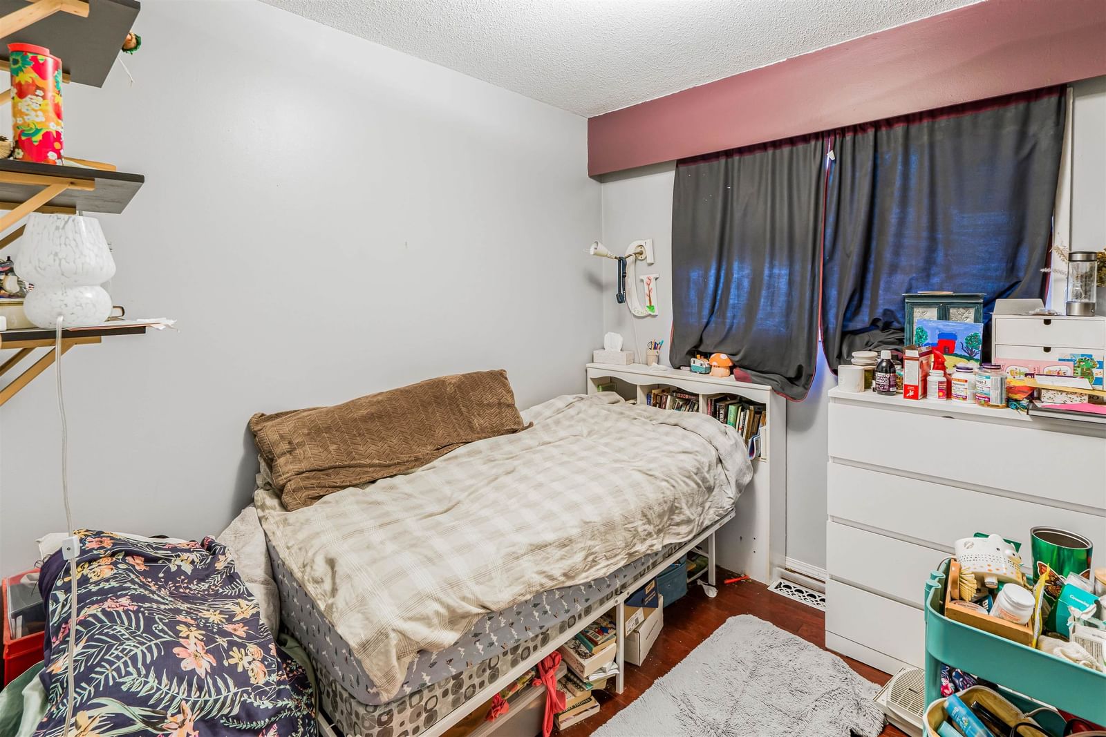 Listing Image 14
