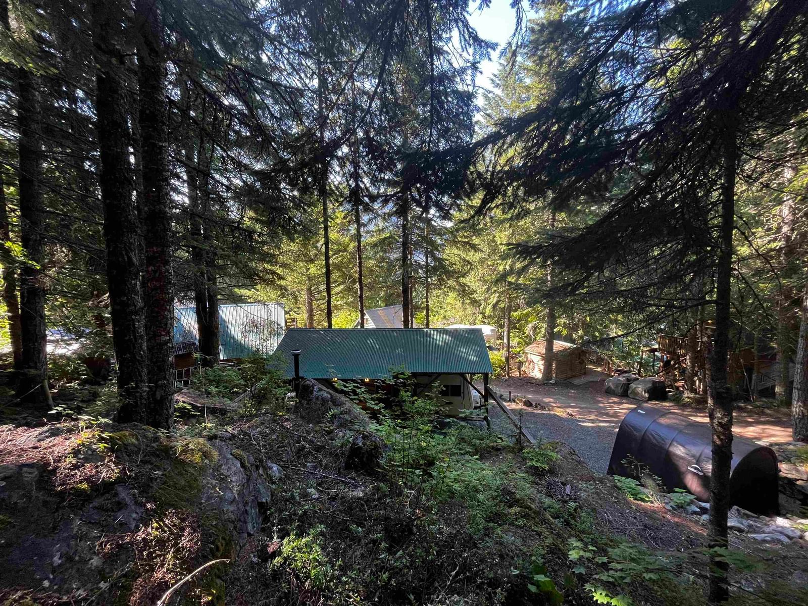 Listing Image 16