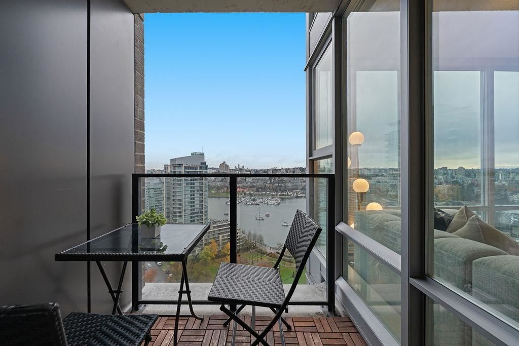 Listing Image 19
