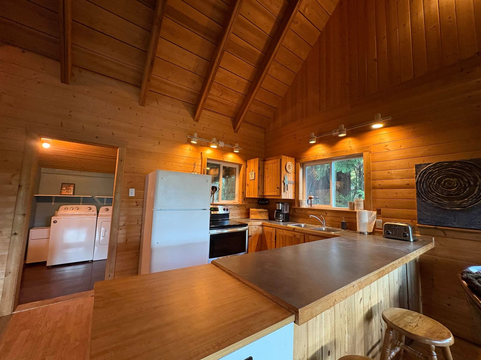 Listing Image 8