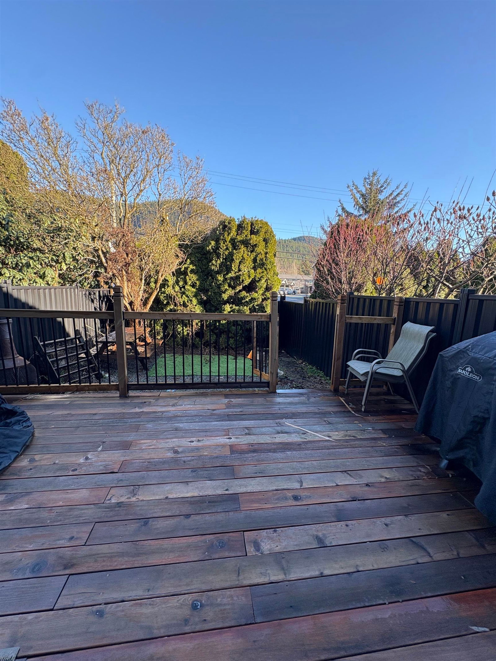 Listing Image 23