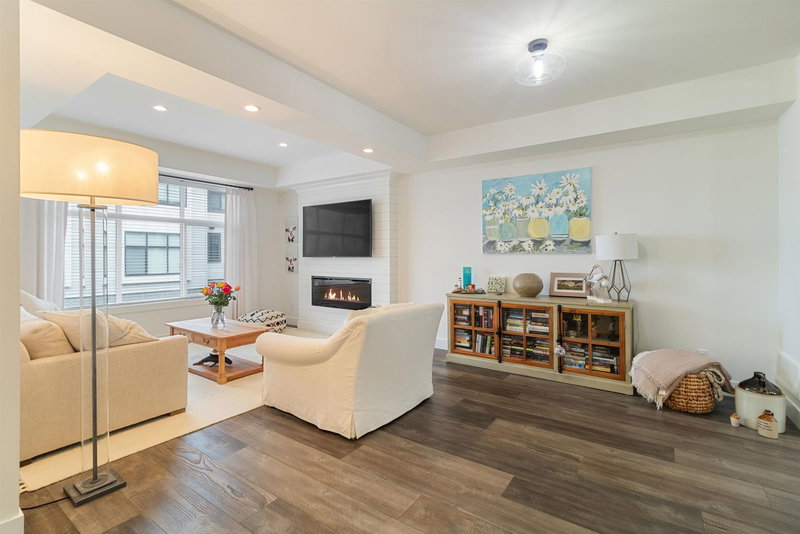 7 - 35810 Mckee Road, Abbotsford, V3G 0H9 | Image 2