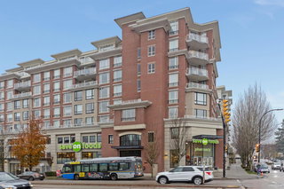 422 - 4078 Knight Street